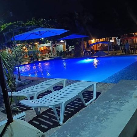 Rrj'S Beach Resort Oslob Bagian luar foto